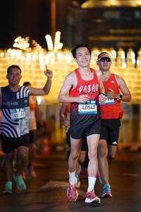 BIB: 40542
                            <button type="button" onclick="openModal(23131297)" class="btn btn-primary btn-sm float-right btn-popup" data-toggle="modal" data-target=".modal-high-quality">
                        <i class="fas fa-shopping-cart"></i> Add to Cart
                    </button>
                                            <button type="button" onclick="isThisMe(23131297, true)" class="btn btn-success btn-sm float-right btn-popup btn-isme hidden" data-toggle="tooltip" data-placement="bottom" title="นี่คือรูปของคุณใช่ไหม คลิกที่นี่เพื่อเอาเข้าอัลบั้ม">
                        <i class="fas fa-plus"></i> Add to album
                    </button>
                    <button type="button" onclick="isThisMe(23131297, false)" class="btn btn-warning btn-sm float-right btn-popup btn-isnotme hidden">
                        <i class="fas fa-ban"></i> Remove from album
                    </button>